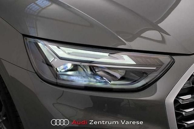 Usata Audi Q5 Sportback S-line plus 163 CV (119 kW) 2024 Grigio metallizzato SUV