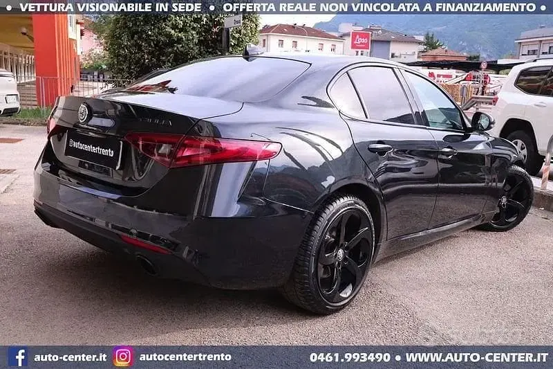Gebraucht Alfa Romeo Giulia Tech Edition 201 PS (147 kW) 2018 Schwarz Limousine