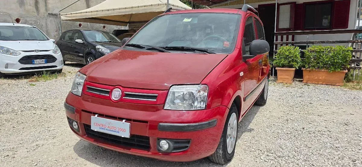 Usata Fiat Panda Dynamic 68 CV (50 kW) 2011 Rosso Utilitaria
