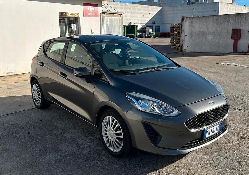 Usata 2018 Ford Fiesta Due volumi | 8800 € (Super prezzo) - Immagine 1/4