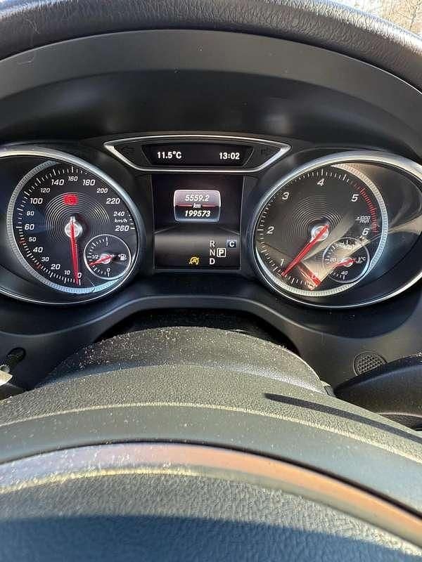 Usata Mercedes CLA220 Shooting Brake Premium 177 CV (130 kW) 2017 Station wagon