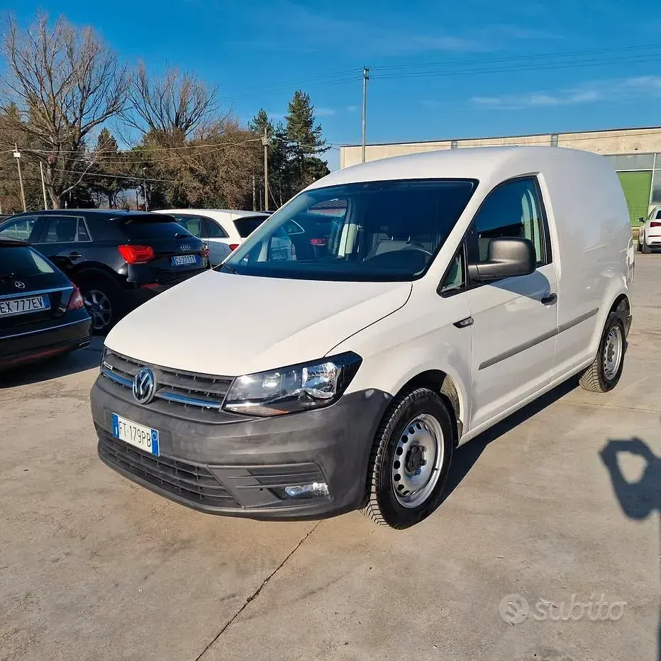 Usata VW Caddy 110 CV (80 kW) 2019 Bianco Monovolume