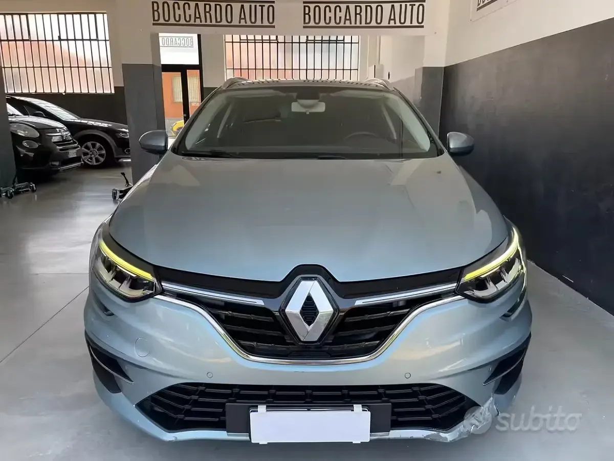 Usata Renault Mégane GrandTour Business 116 CV (85 kW) 2021 Grigio Station wagon