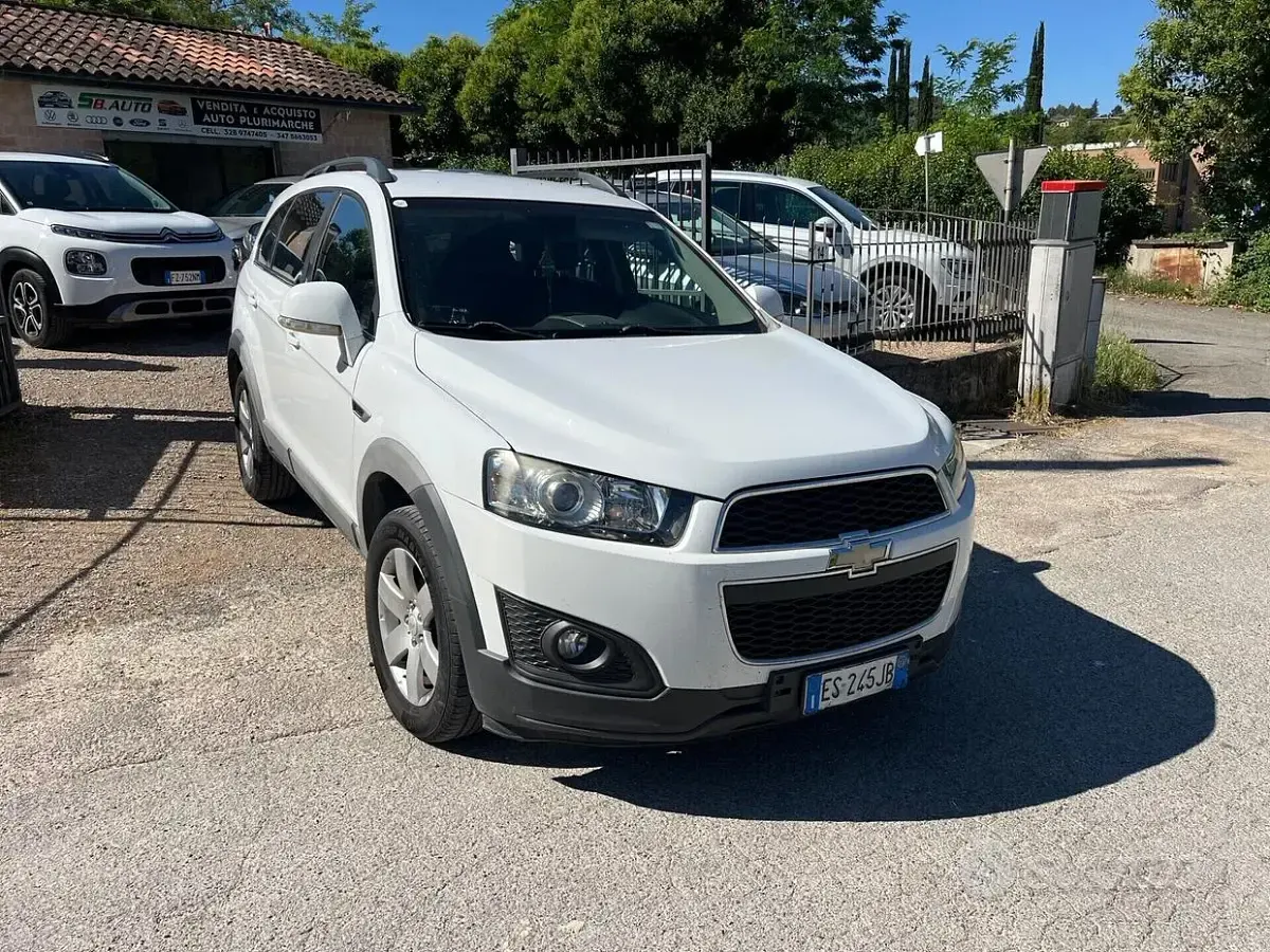 Usata Chevrolet Captiva LTZ 163 CV (119 kW) 2013 Bianco SUV