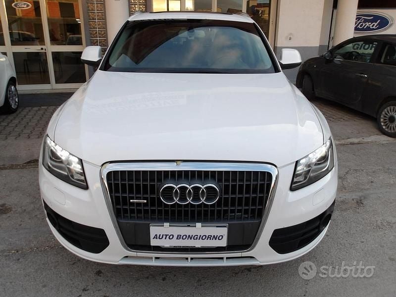 Usata Audi Q5 170 CV (125 kW) 2010 Blu SUV