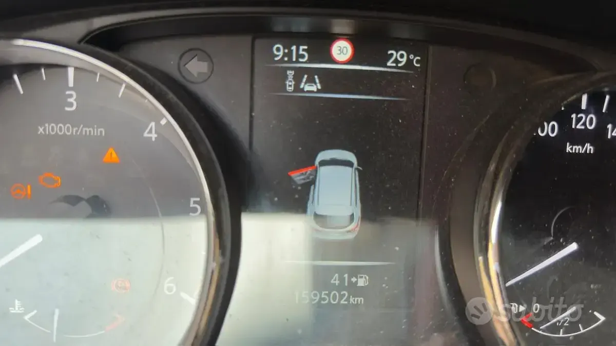Usata Nissan Qashqai 131 CV (96 kW) 2016 Grigio SUV