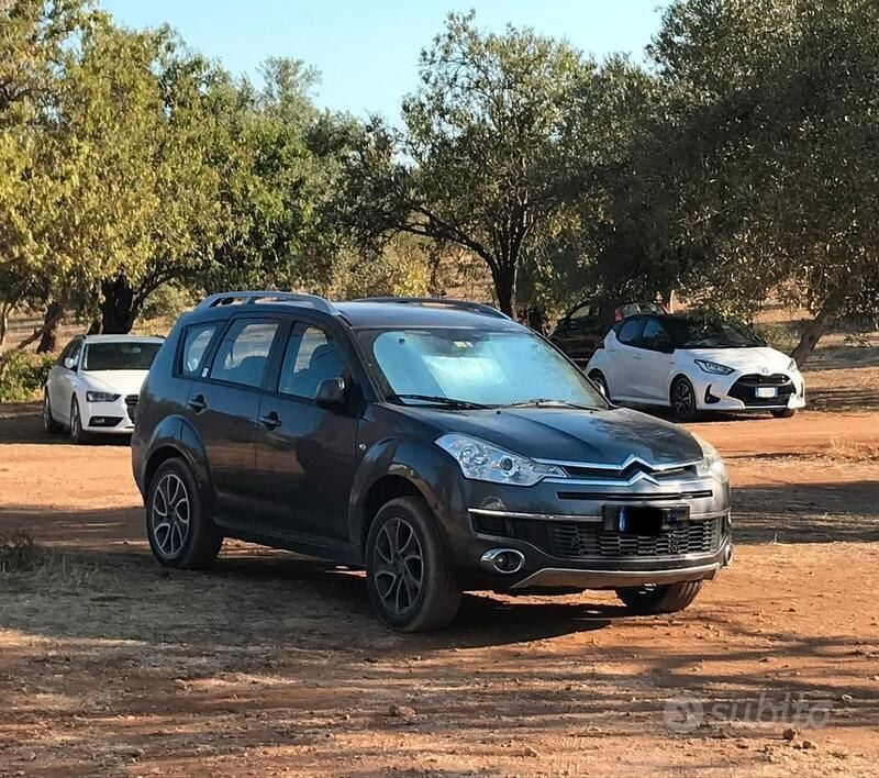 Usata Citroën C-Crosser 160 CV (117 kW) 2011 Grigio SUV