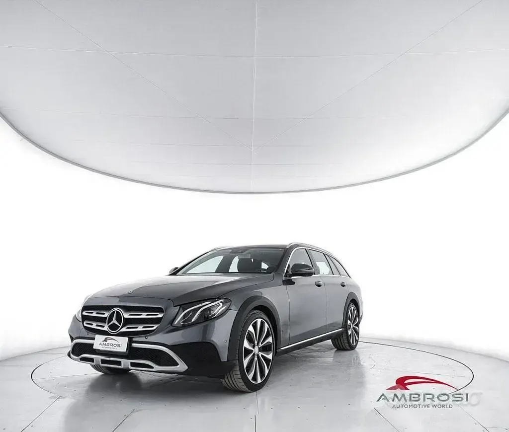 Usata Mercedes E220 Business 194 CV (142 kW) 2017