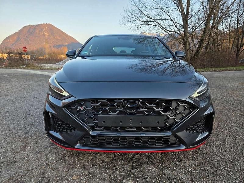 Usata Hyundai i30 N Performance 280 CV (205 kW) 2021 Grigio Berlina