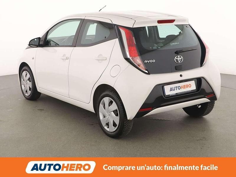 Usata Toyota Aygo Cool 69 CV (50 kW) 2017 Bianco Utilitaria