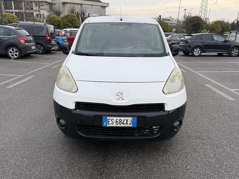 Usata 2013 Peugeot TePee Premium Station wagon | 2000 € (Super prezzo) - Immagine 1/4