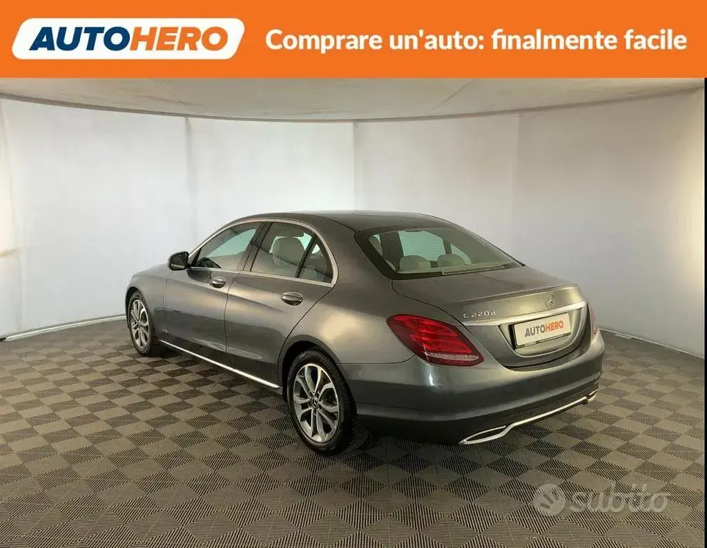 Usata Mercedes C220 170 CV (125 kW) 2018 Grigio Berlina