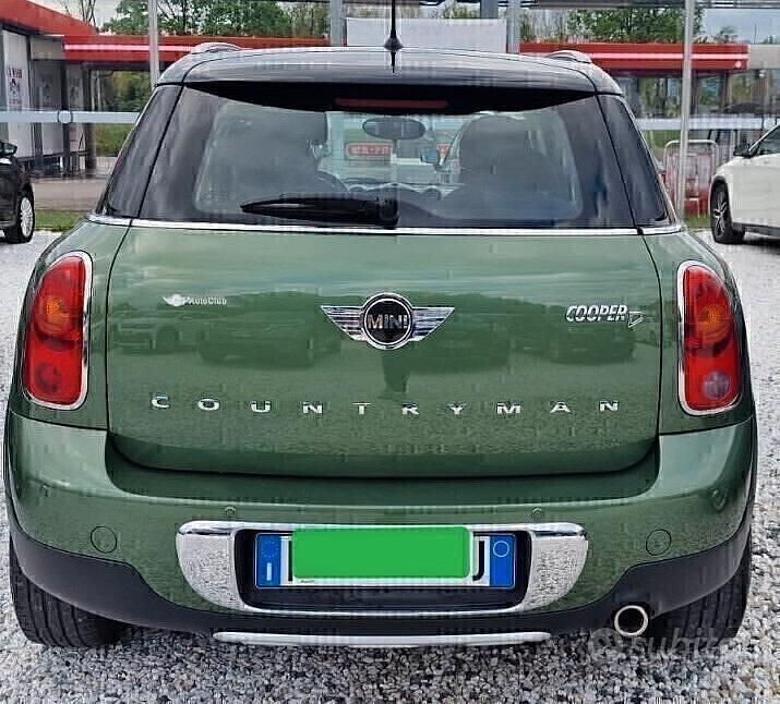 Usata Mini Cooper S Countryman Business 111 CV (81 kW) 2015 Verde SUV