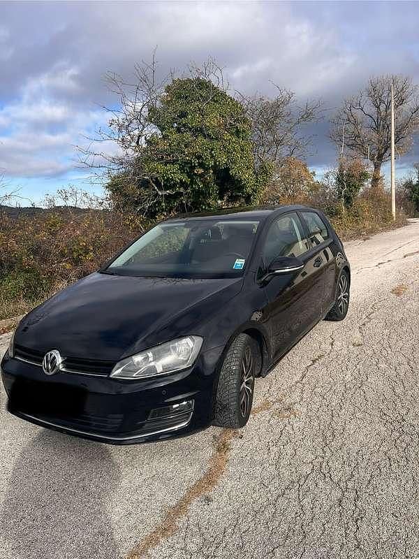 Usata VW Golf VII Highline 150 CV (110 kW) 2014 Berlina