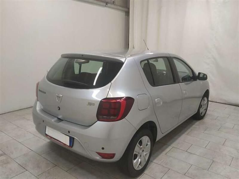 Usata Dacia Sandero Comfort 101 CV (74 kW) 2021 Grigio Utilitaria