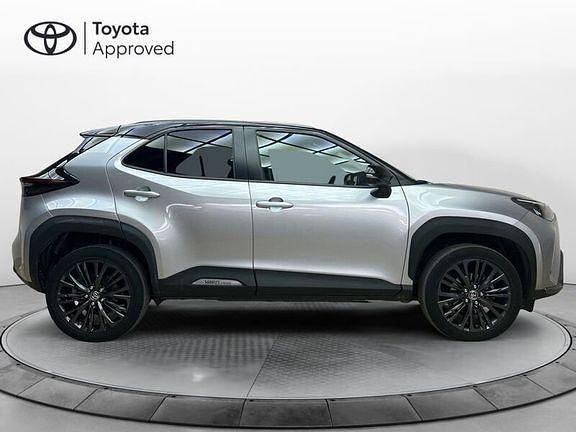 Usata Toyota Yaris Hybrid 116 CV (85 kW) 2021 Grigio Pick-up