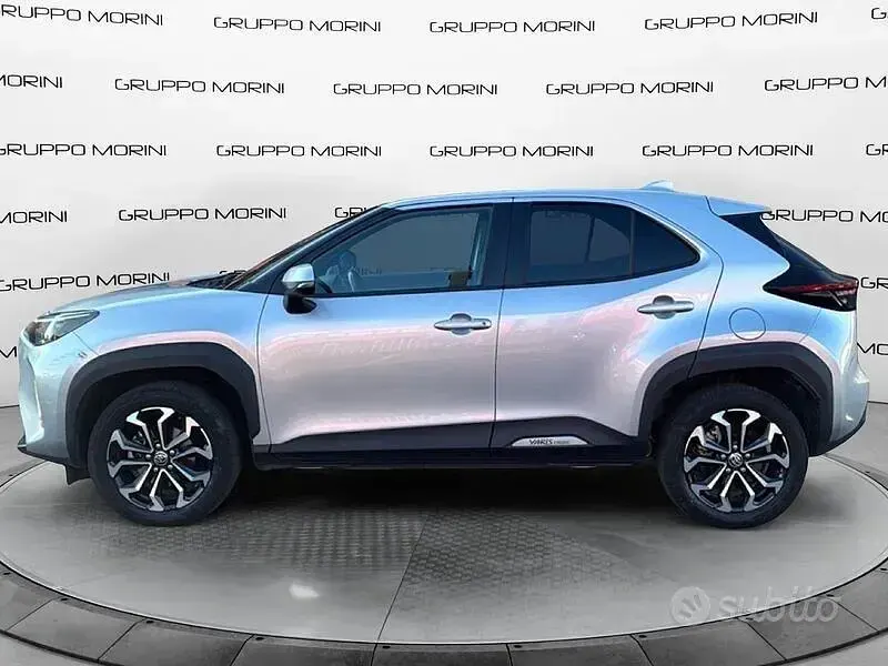 Usata Toyota Yaris Cross Trend 116 CV (85 kW) 2022 Grigio SUV