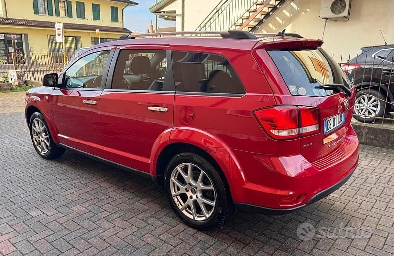 Usata Fiat Freemont Lounge 170 CV (125 kW) 2013 Rosso SUV