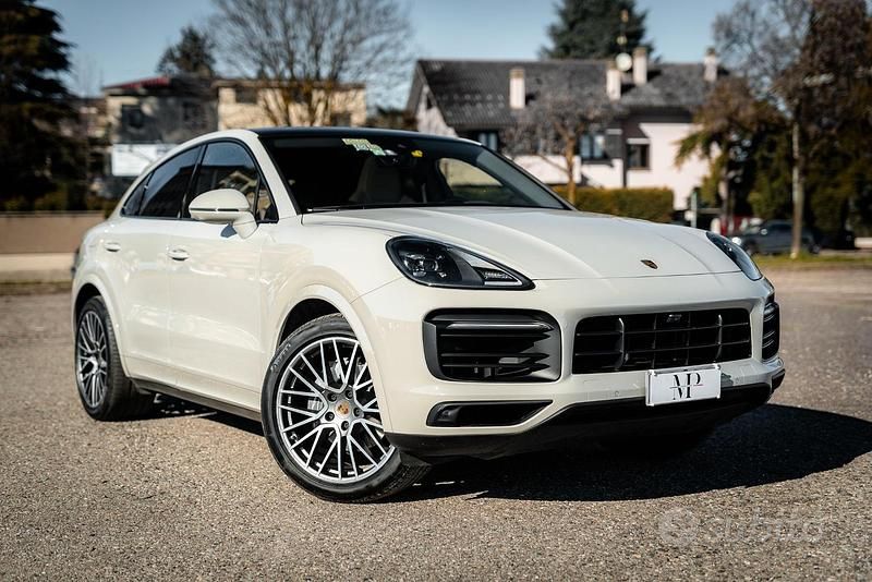 Usata Porsche Cayenne Platinum Edition 340 CV (250 kW) 2022 Bianco SUV
