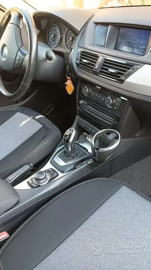 Usata BMW X1 143 CV (105 kW) 2015 SUV