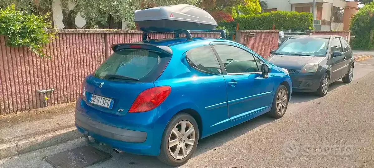 Usata Peugeot 207 109 CV (80 kW) 2006 Bluazzurro Berlina