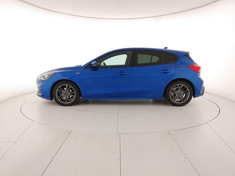 Begagnad Ford Focus ST-Line 120 HK (88 kW) 2021 Blå Sedan