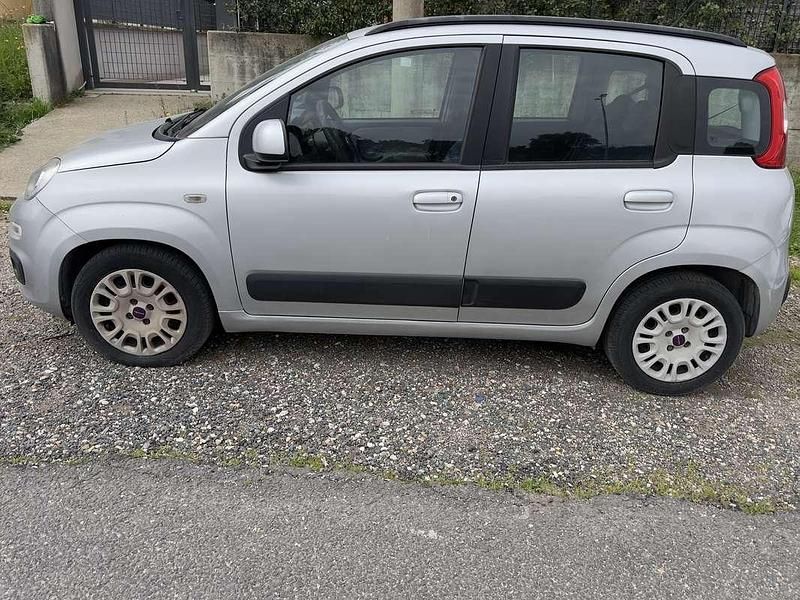 Usata Fiat Panda Lounge 80 CV (58 kW) 2014 Argento Utilitaria