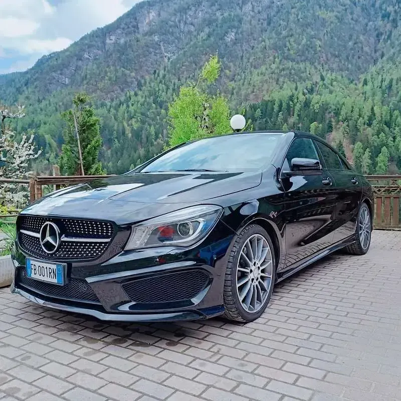 Usata Mercedes CLA220 Premium 177 CV (130 kW) 2015 Nero Coupé