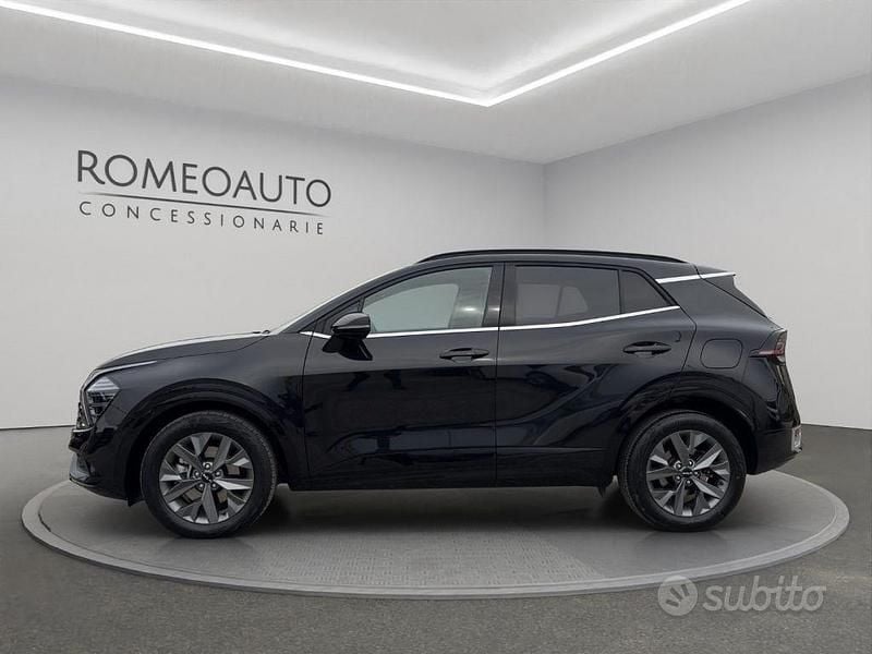 Käytetty Kia Sportage GT-Line 179 HP (131 kW) 2022 Musta Katumaasturi