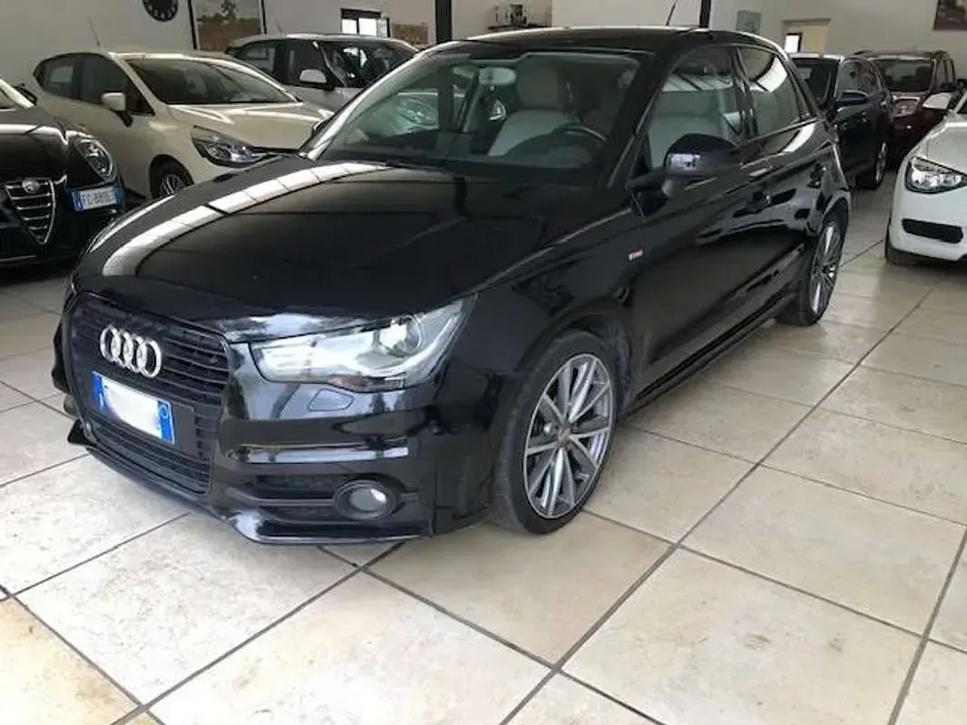 Usata Audi A1 Sportback Ambition 86 CV (63 kW) 2013 Nero Utilitaria