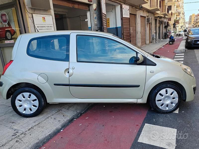 Usata Renault Twingo 2007 Verde Utilitaria