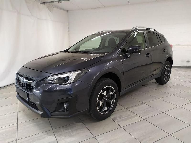 Usata Subaru XV Style 114 CV (83 kW) 2020 Grigio SUV