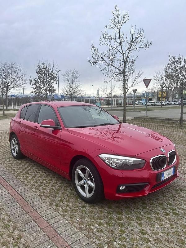 Usata BMW 118 Advantage 136 CV (100 kW) 2016 Rosso Utilitaria