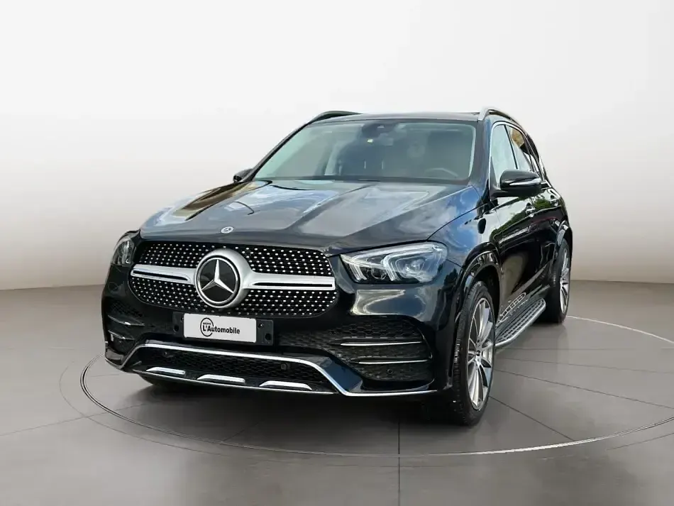 Usado Mercedes GLE300 Premium Plus 272 HP (200 kW) 2022 SUV