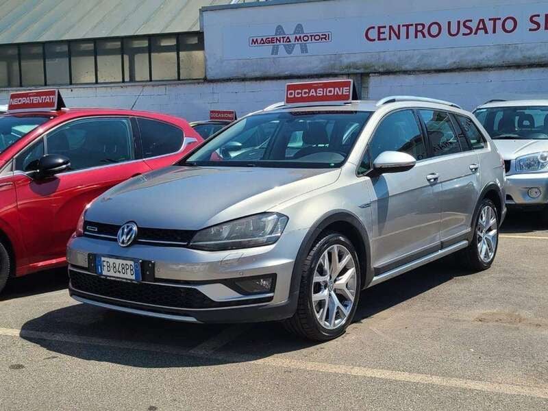 Usata VW Golf Alltrack 184 CV (135 kW) 2015 Grigio metallizzato Station wagon