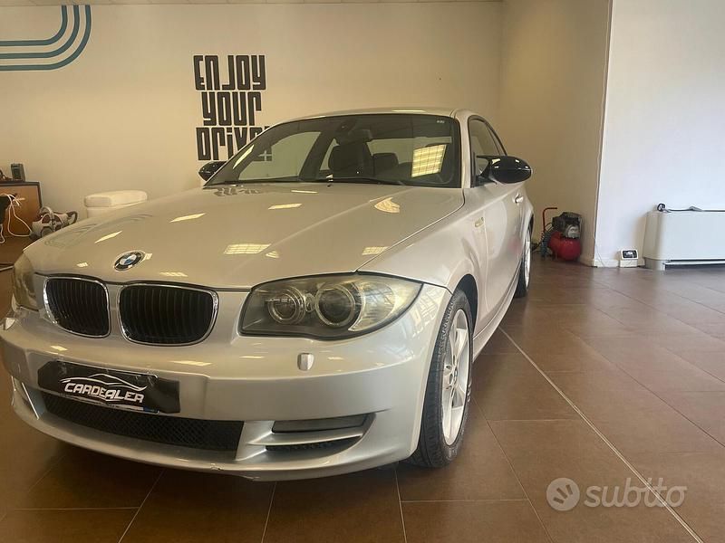 Usata BMW 120 Coupé 177 CV (130 kW) 2008 Grigio Coupé
