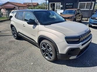 Usata Jeep Avenger Summit 101 CV (74 kW) 2024 Grigio SUV