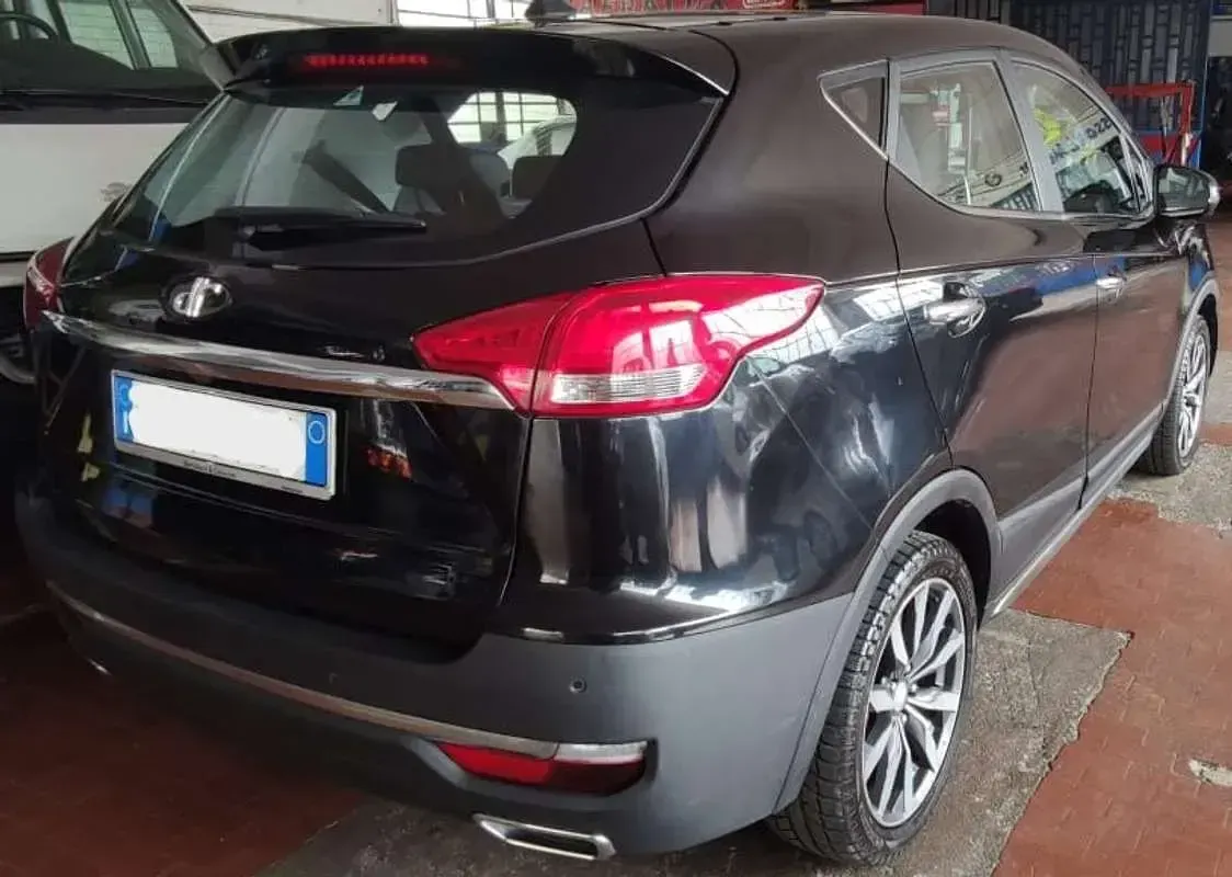 Gebraucht DR DR4 114 PS (83 kW) 2019 Schwarz SUV
