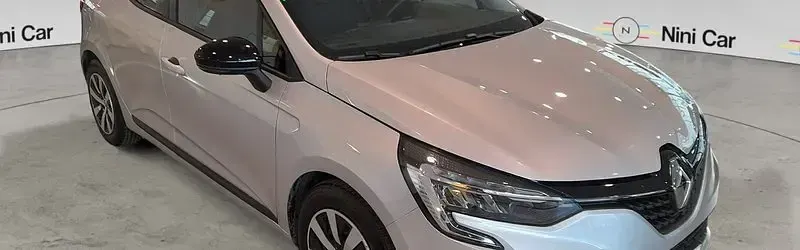 Usata Renault Clio Equilibre 145 CV (106 kW) 2023 Arancione Utilitaria