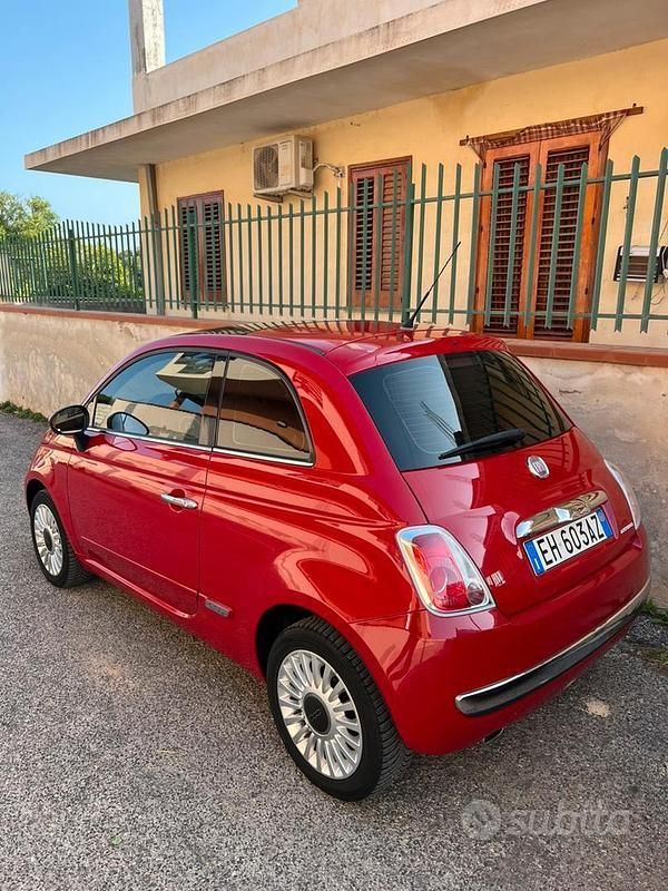 Usata Fiat 500 69 CV (50 kW) 2011 Rosso Utilitaria