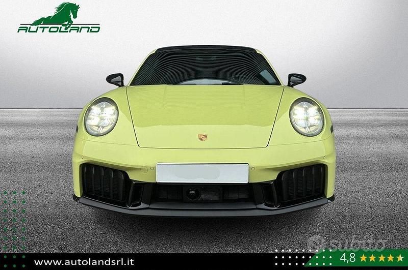 Nuova Porsche 911 Carrera GTS 484 CV (355 kW) 2025 Giallo Berlina
