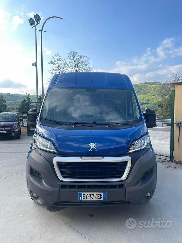 Usata Peugeot Boxer 131 CV (96 kW) 2015 Blu Furgone