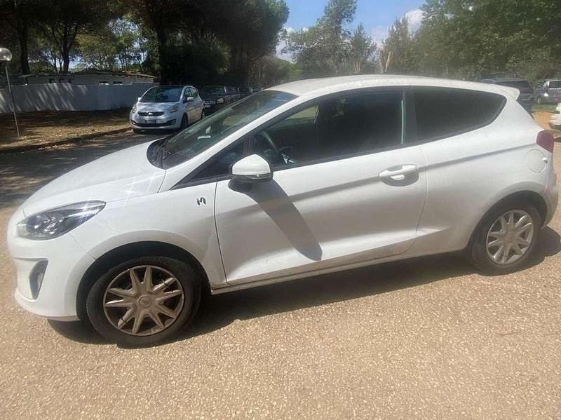 Usata Ford Fiesta Trend 86 CV (63 kW) 2019 Grigio Utilitaria