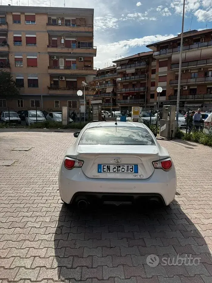 Usata Toyota GT86 GT 2012 Bianco Coupé