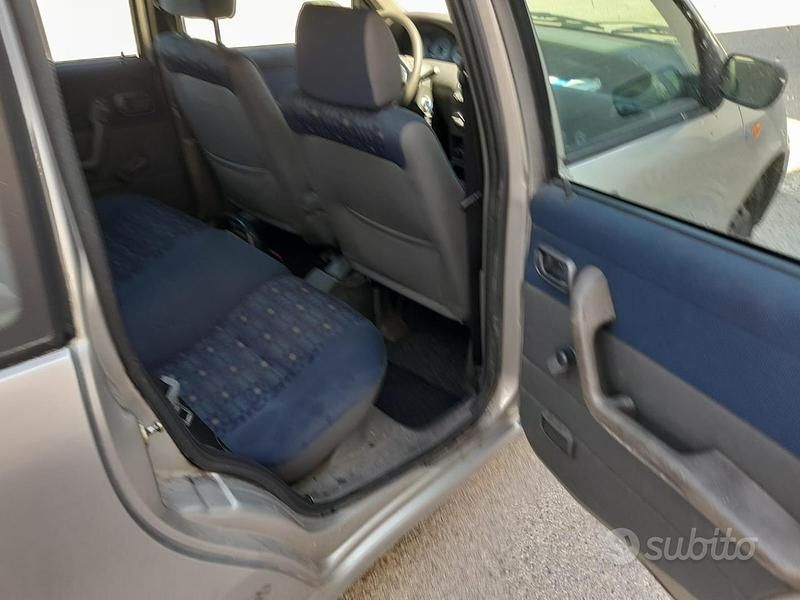 Usata Fiat Punto 60 CV (44 kW) 1999 Grigio Utilitaria