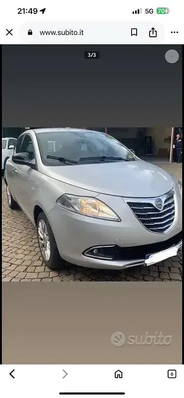 Usata Lancia Ypsilon S 86 CV (63 kW) 2015 Argento Utilitaria