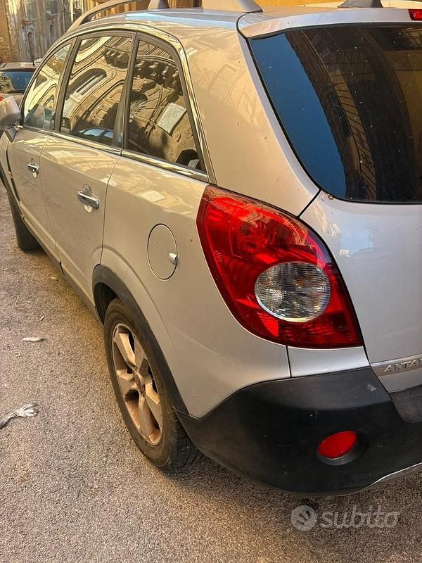 Usata Opel Antara 150 CV (110 kW) 2009 Grigio SUV
