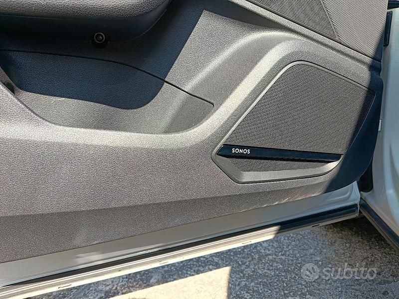 Usata Audi Q2 S-Line 150 CV (110 kW) 2022 Bianco SUV