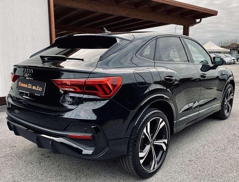 Usata Audi Q3 Sportback S-Line 150 CV (110 kW) 2023 Nero SUV