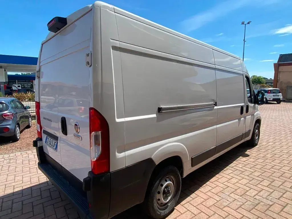 Usata Fiat Ducato 140 CV (102 kW) 2023 Bianco Furgone